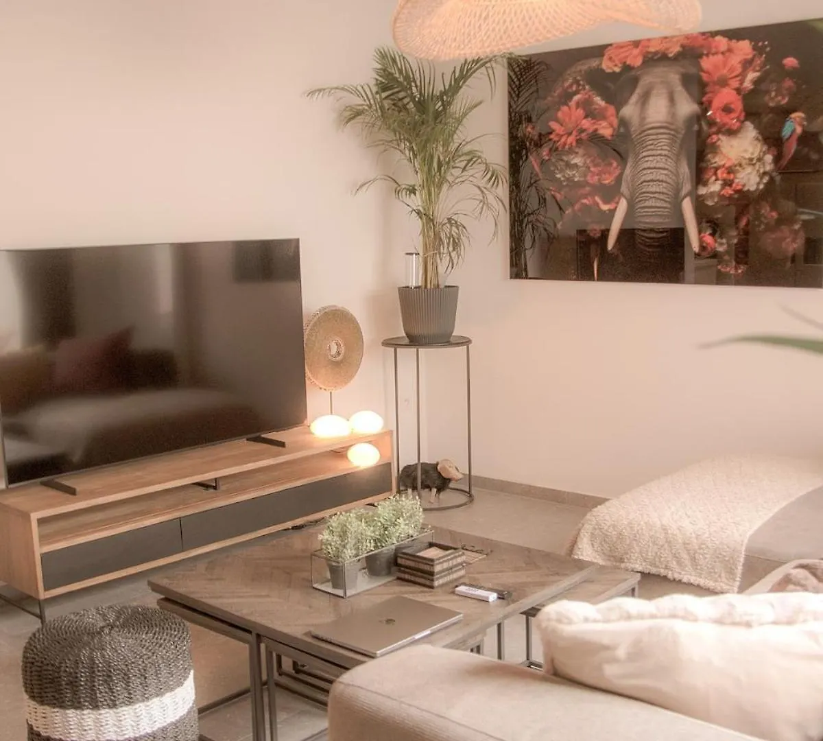 Residence Alissa Charleroi 0*,  Belgium